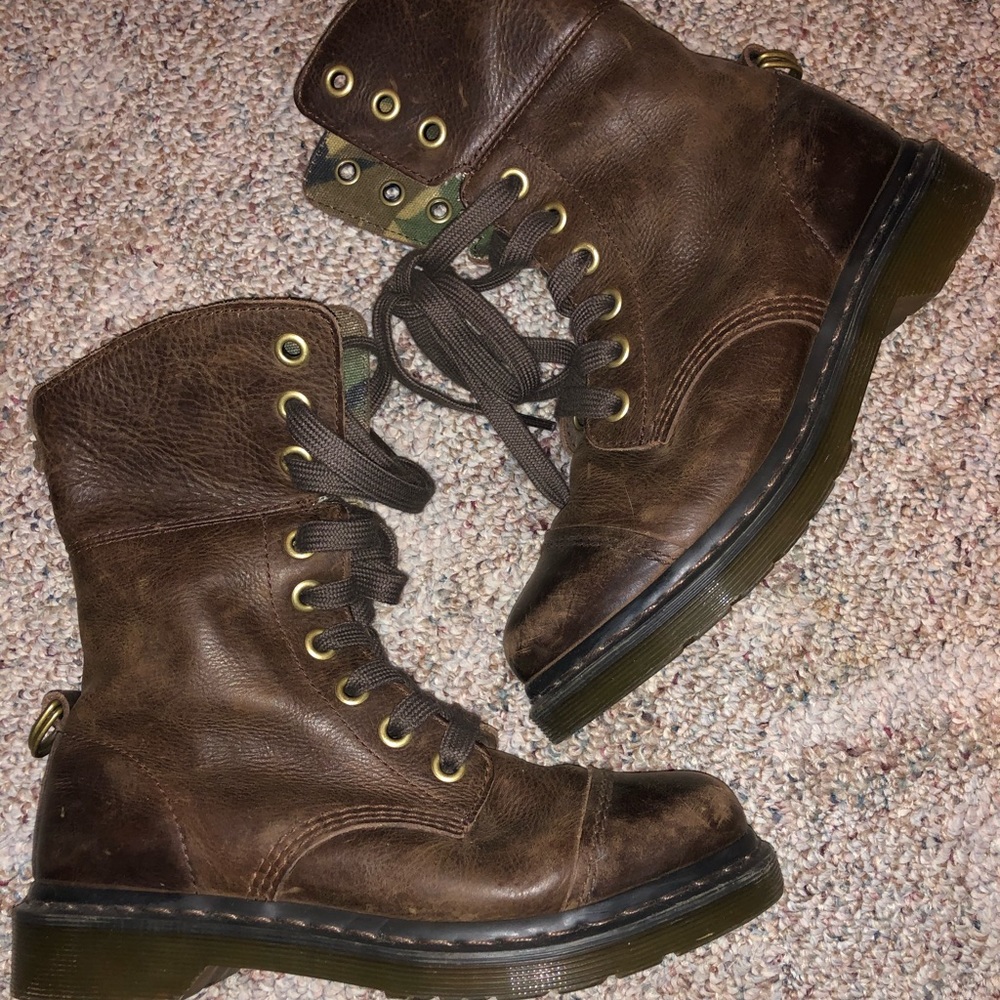 Dr Martens Uk6/US8 dark brown camo lining